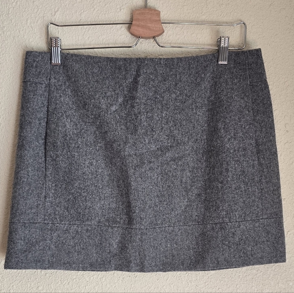 J.Crew Wool Blend Mini Skirt  Classic Gray Preppy Academia Women's Sz. 10